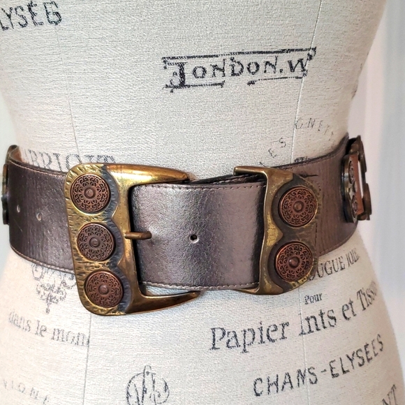 Vintage leather belt - Picture 1 of 12